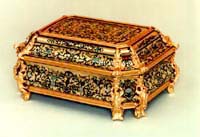 Boulle casket, tortoiseshell, ivory, horn and brass marquetry