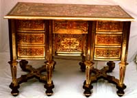 Boulle bureau Mazrin in brass and tortoiseshell